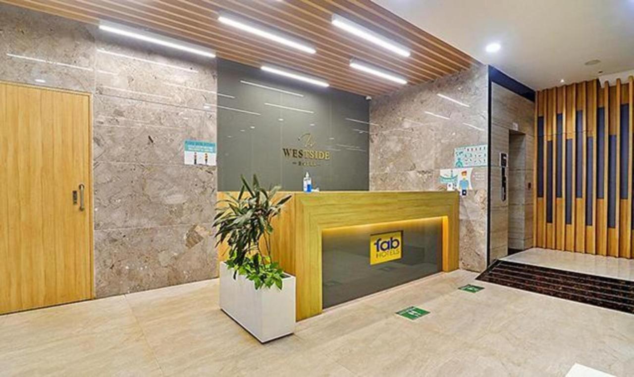 Hotel Fabhotel Eminent Suites Gachibowli