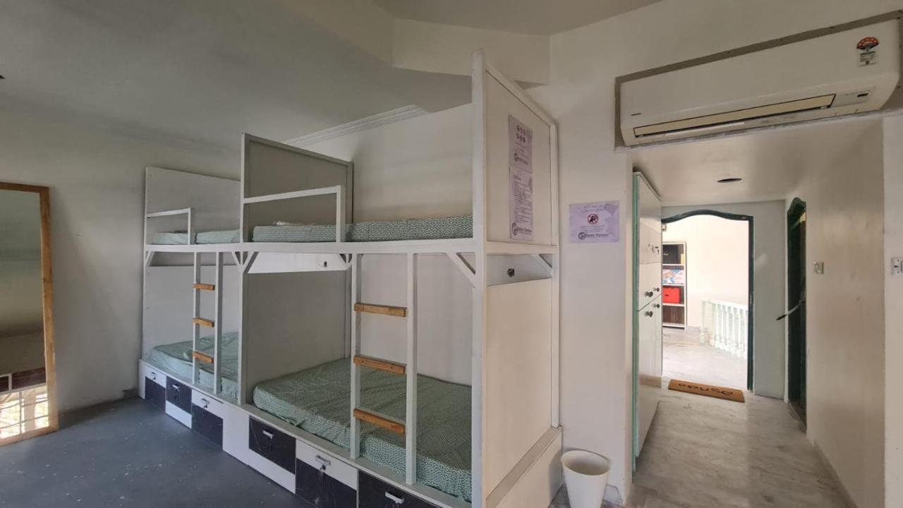 Destin Olympus Albergue *