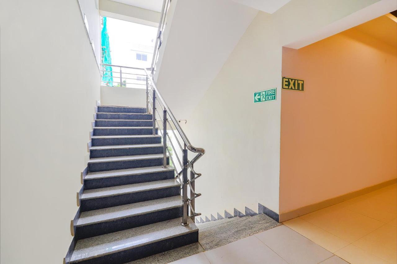 Hotel Fabhotel Srisai Hill View