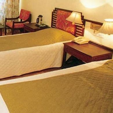 Hotel Pearl Regency Hyderabad