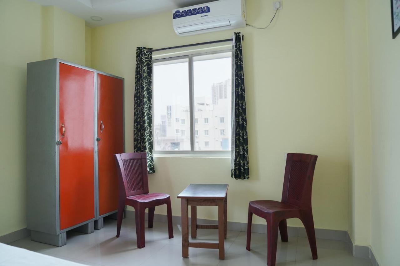 Yellow Bells Hotel 3*