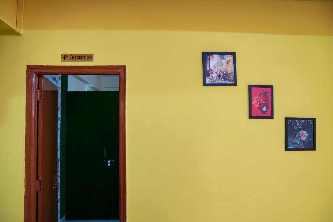 Yellow Bells Hotel 3*