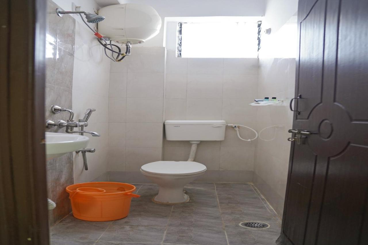 Hotel Yellow Bells Hyderabad