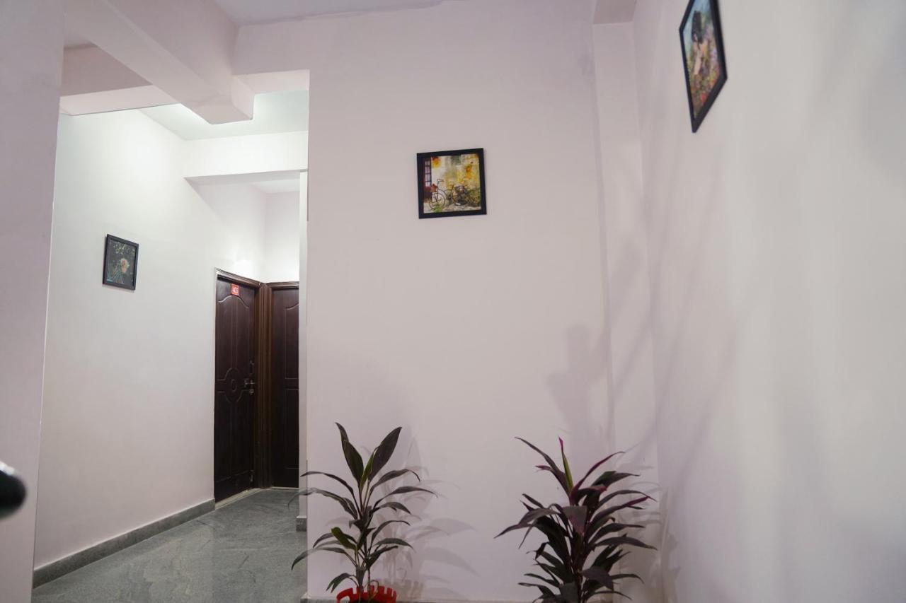 Yellow Bells Hotel
