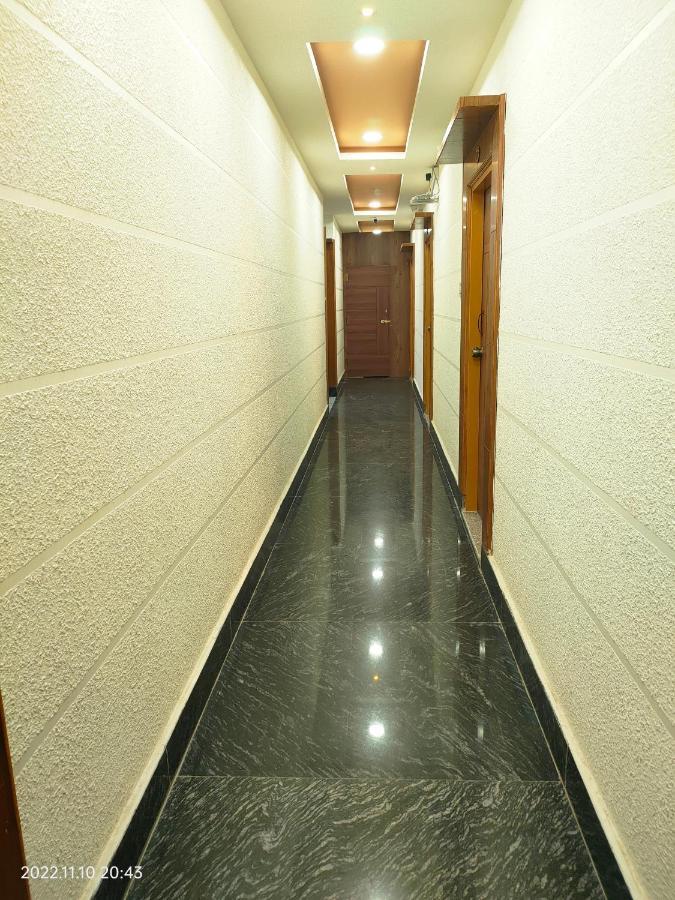 New Maruthi Inn, Lb Nagar Hotel