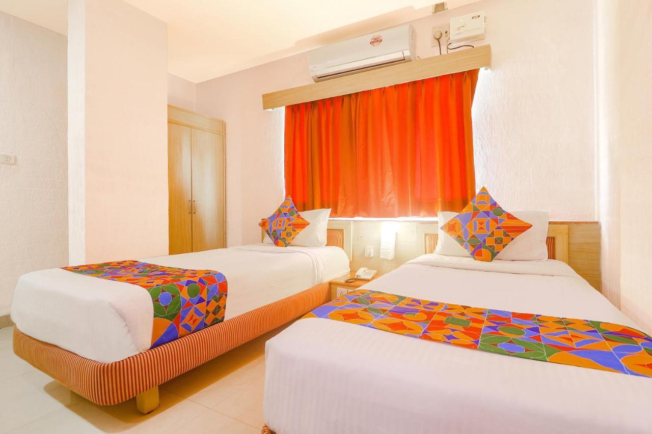 Fabhotel Ssv Grand Hotel