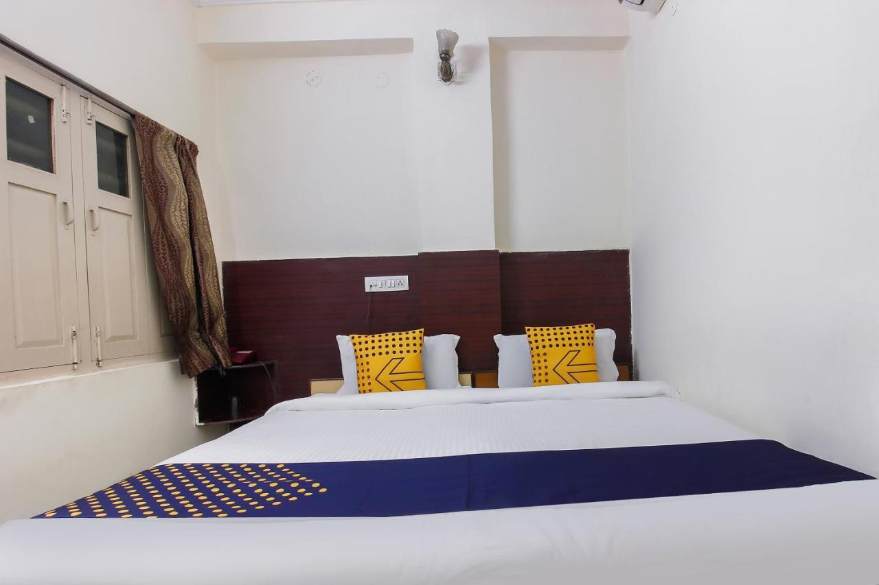 Spot On K-inn Near Snow World Hotel 3*