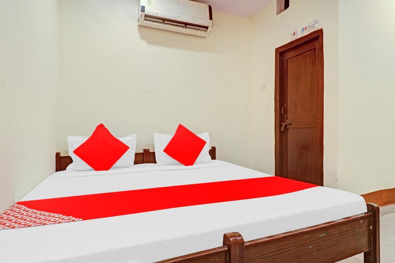 Hotel Sri Sai Dwaraka Residency Near Secunderabad Railway Station Hotel