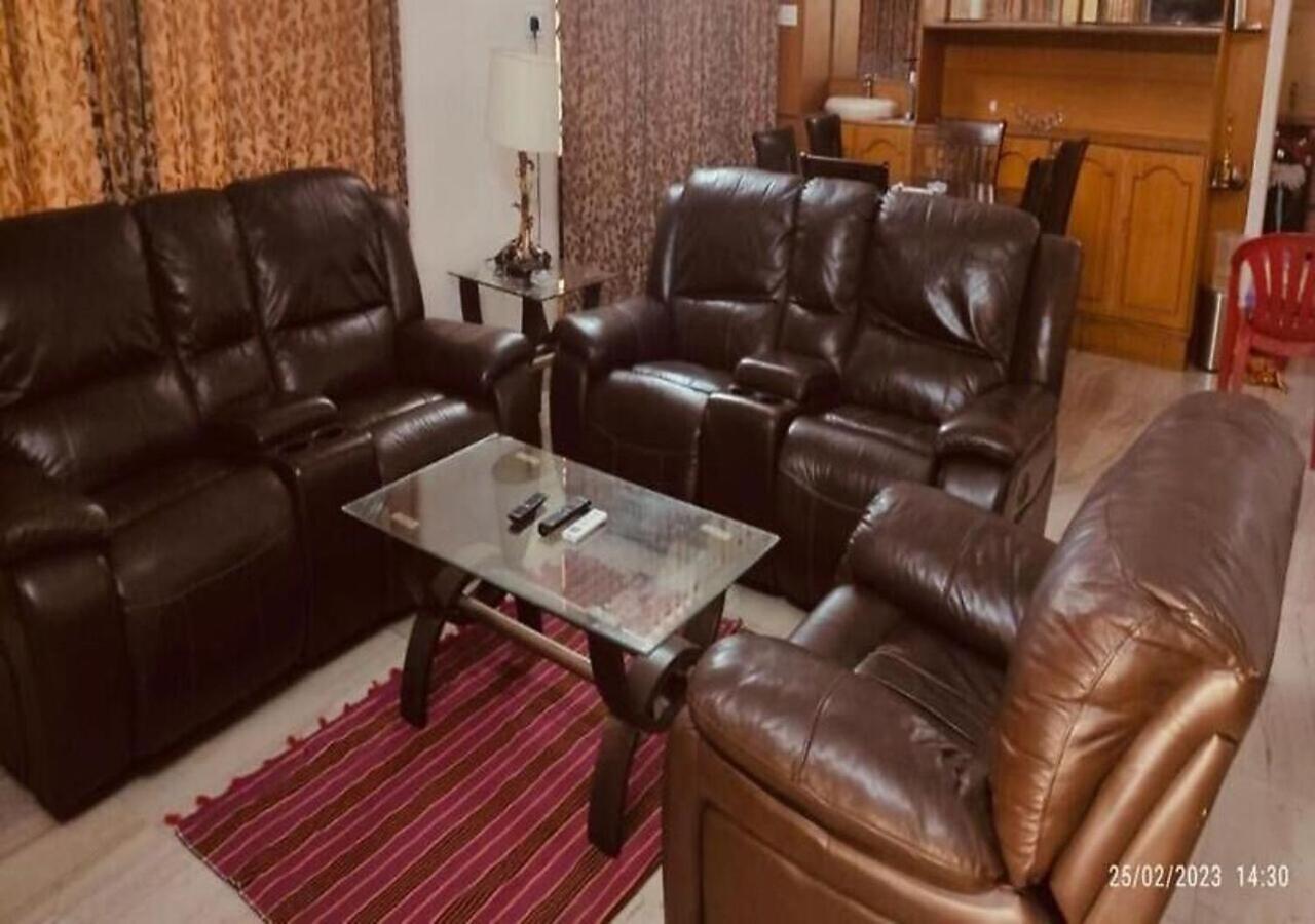 Individual Near Apollo Jubilee Hills Holiday home *