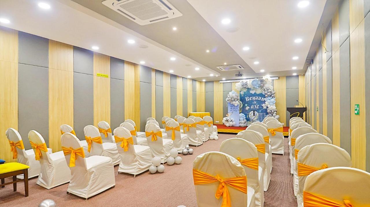 Fabhotel Eminent Suites Gachibowli 3* Hyderabad