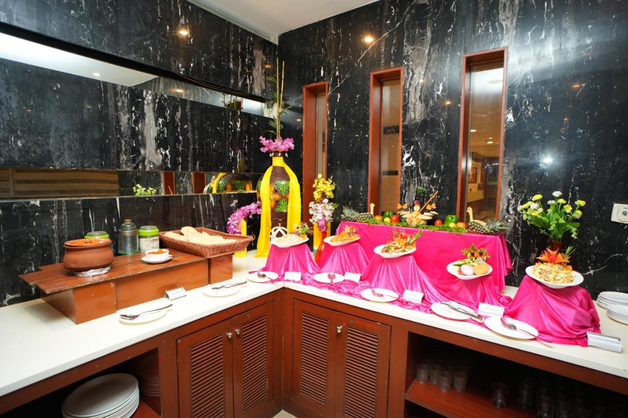 Hotel The Altruist Business Hitech 4*