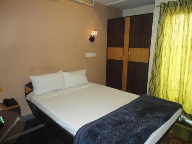 Crystal Banjara Hotel 3*