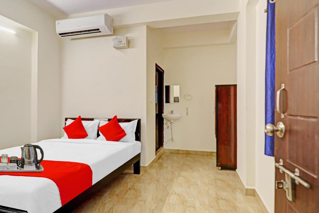Hotel Oyo Happy 3*