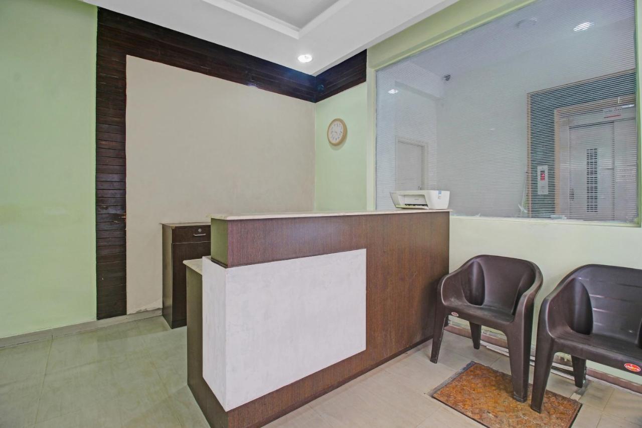 O Sri Residency Near Hotel