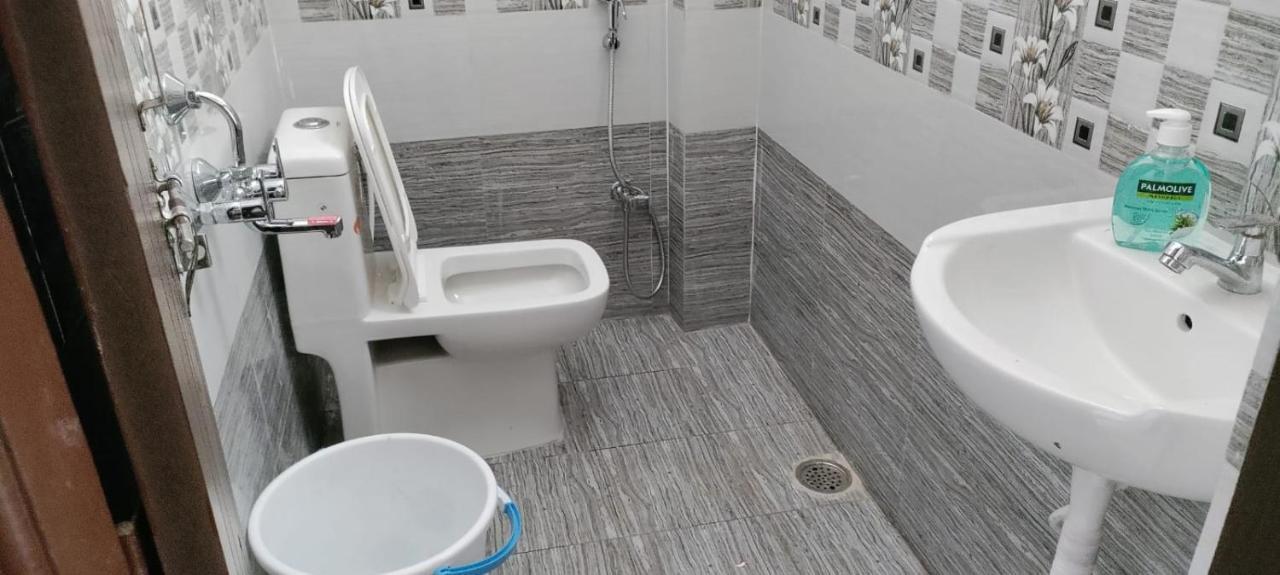 Apartment Servostay Hafeezpet - Srinivasa Nilayam *