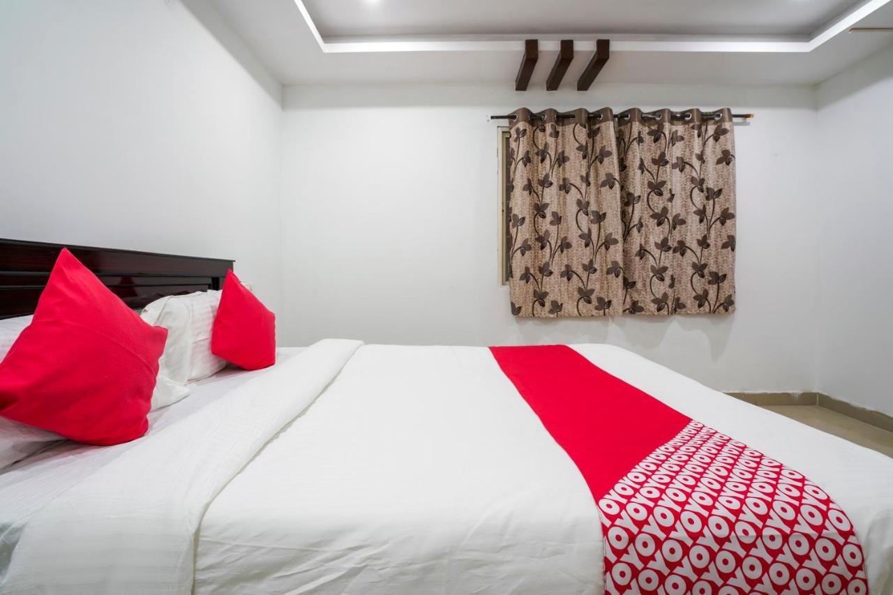 Hotel Super Oyo Sa Thirumala Residency Near Himayantnagar Hyderabad
