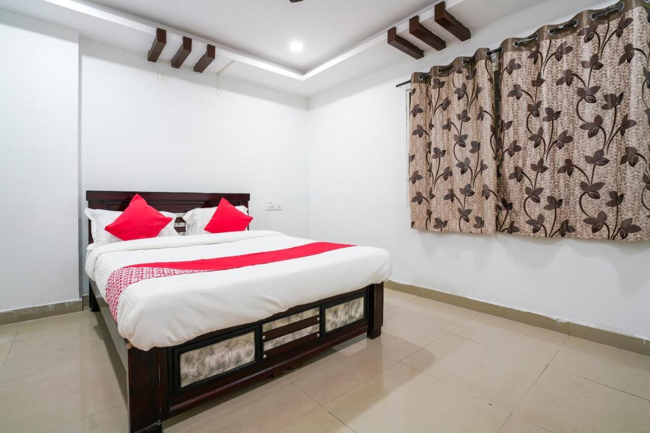 Super Oyo Sa Thirumala Residency Near Himayantnagar Hyderabad