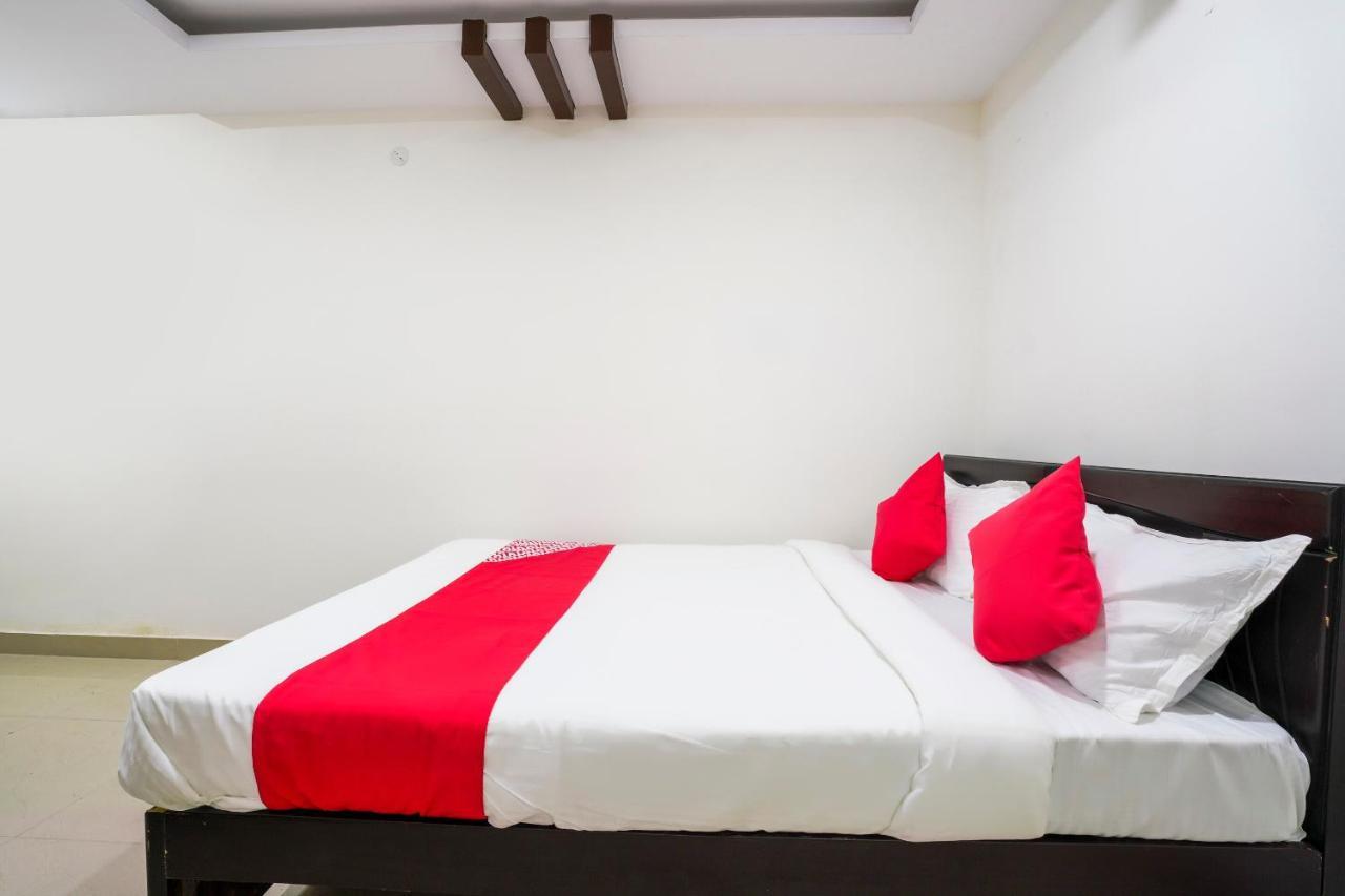 Super Oyo Sa Thirumala Residency Near Himayantnagar Hyderabad