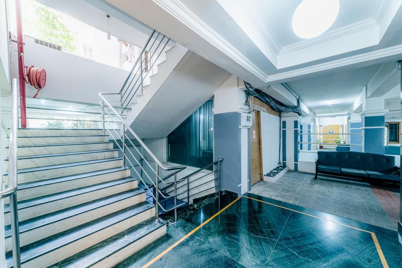 Hotel Athome , Whitefields, Kondapur 3*