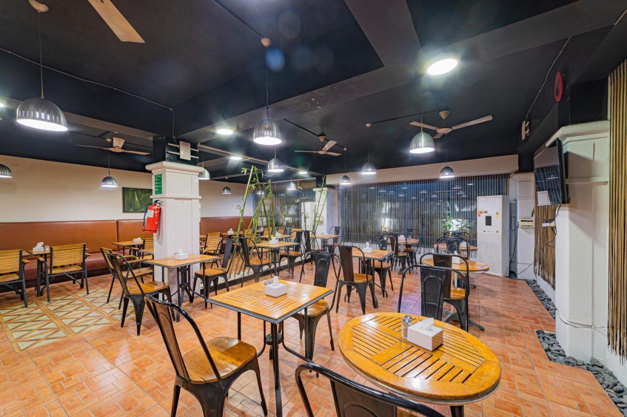 Hotel Athome & Serviced Apartments By Deccan Serai Hotels Hotel 3*