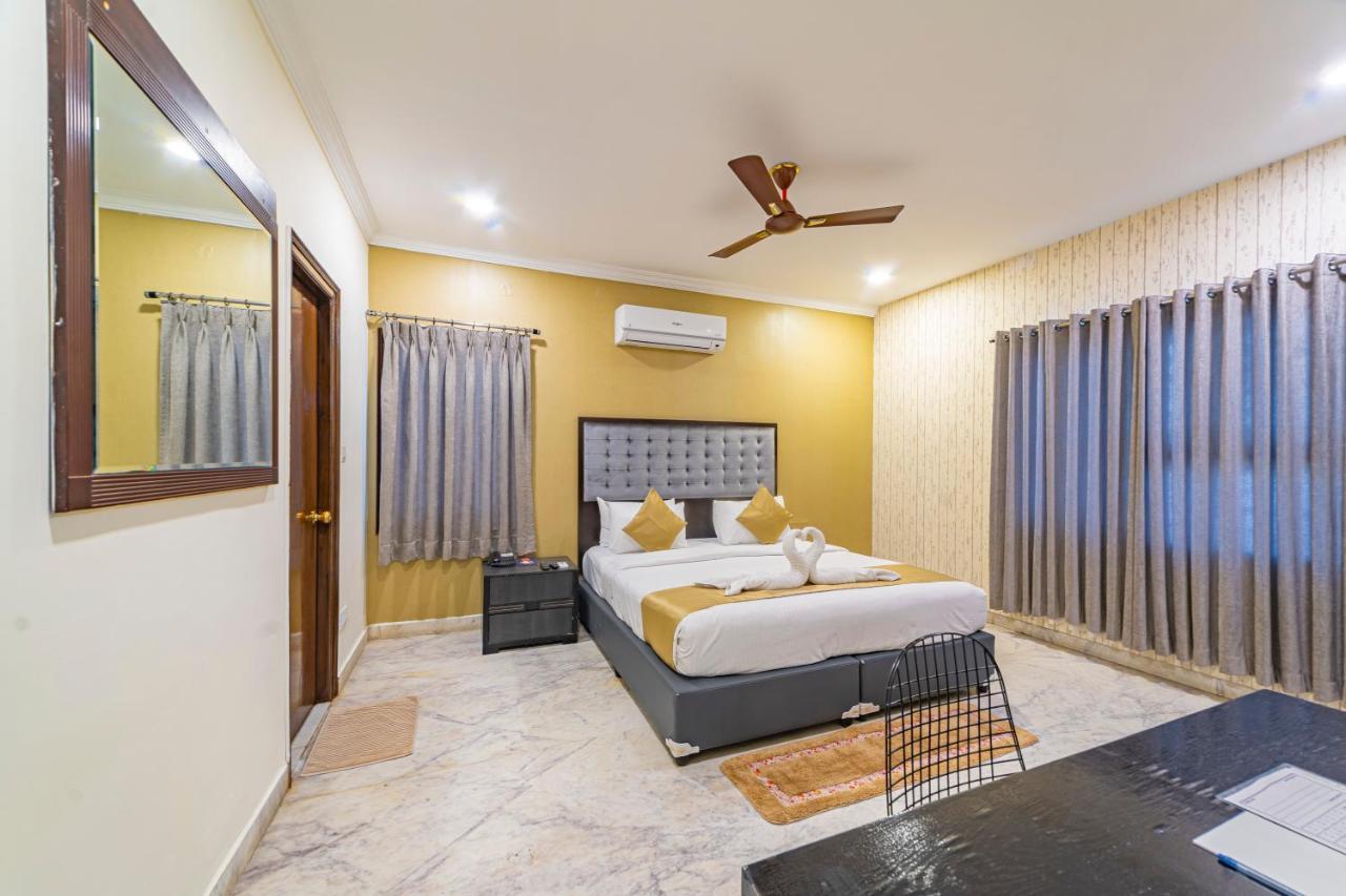 Hotel Athome & Serviced Apartments By Deccan Serai Hotels
