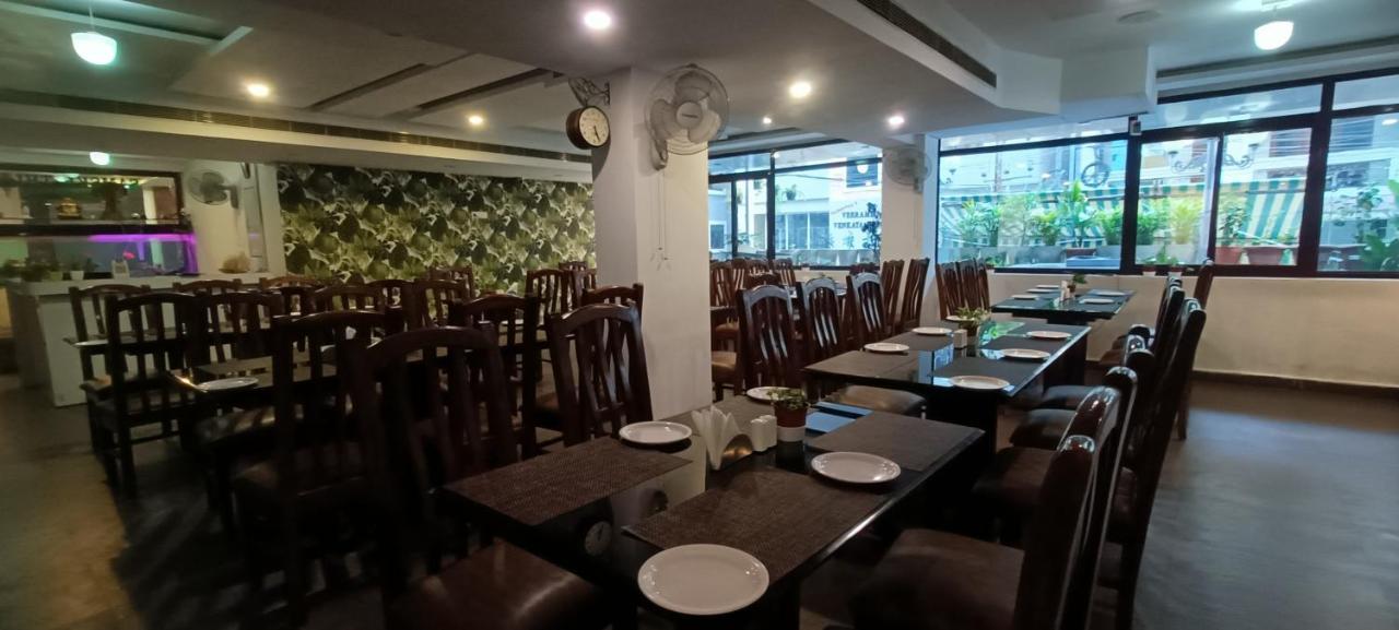 Raintr33 3* Hyderabad
