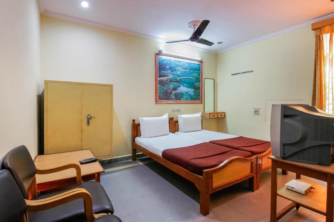 Spot On Classic Hotel 2*