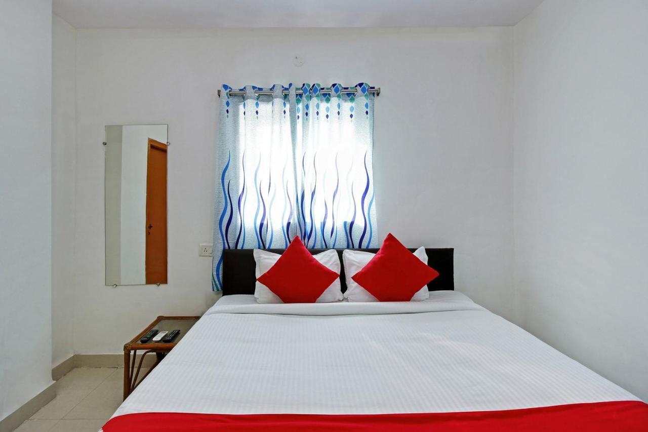 Hotel Super O Golden Hive Madhapur Near Shilparamam 3*