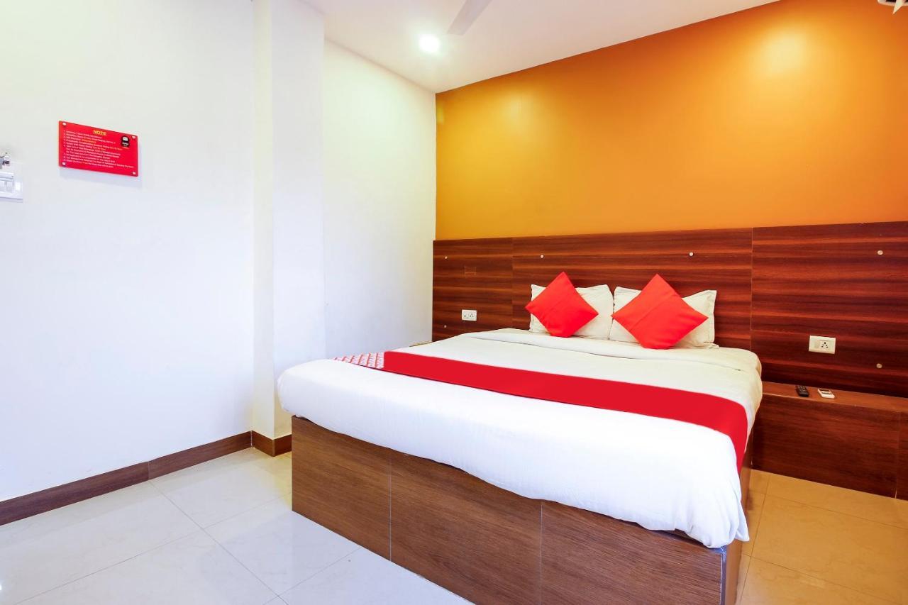 Oyo Saba Service Near Birla Mandir Hotel