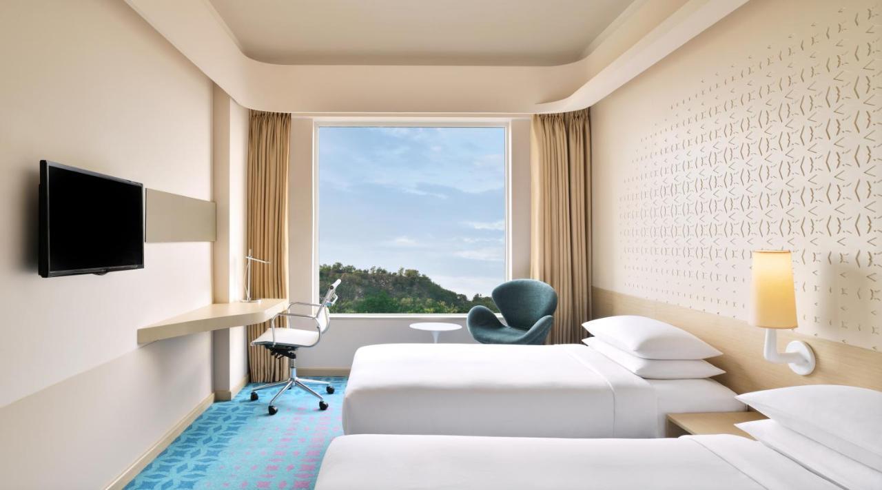 Fairfield By Marriott Gachibowli 4*