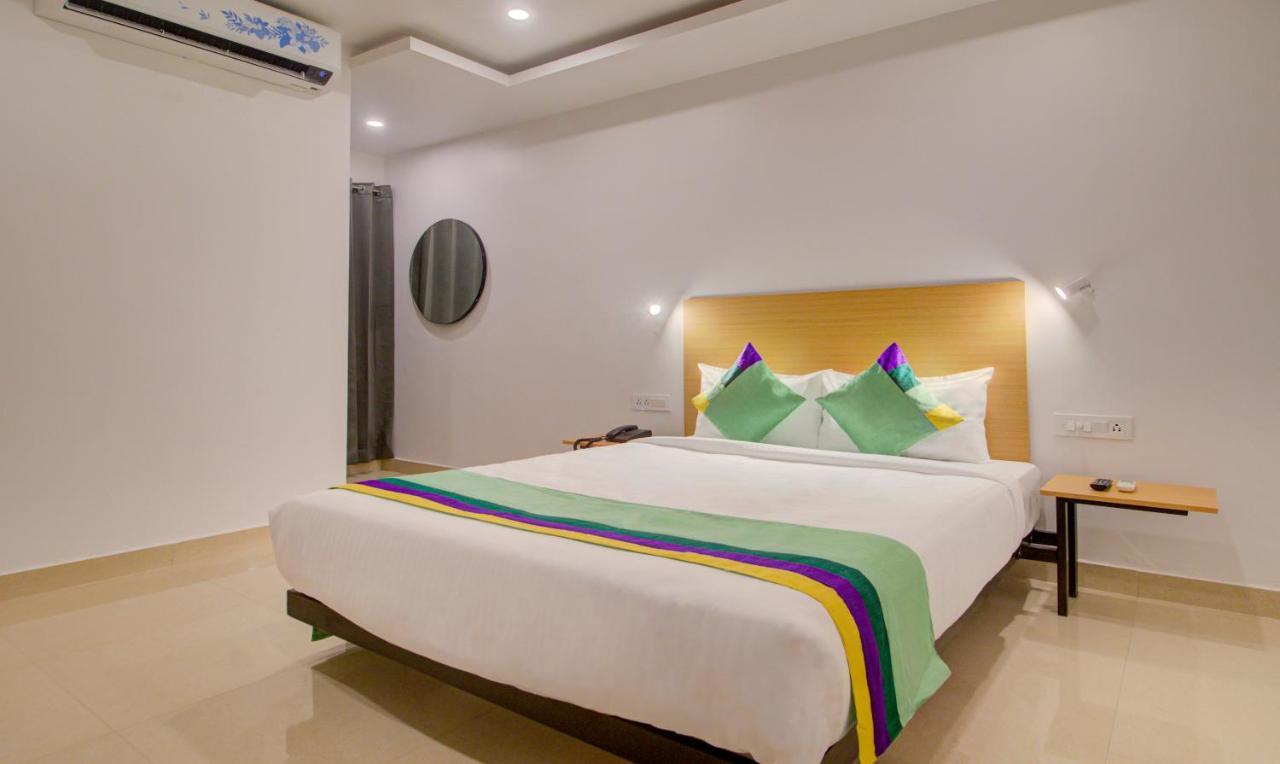 Treebo De Alphabet Kondapur Hotel