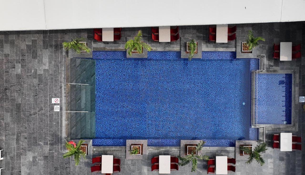 Le Meridien 5*