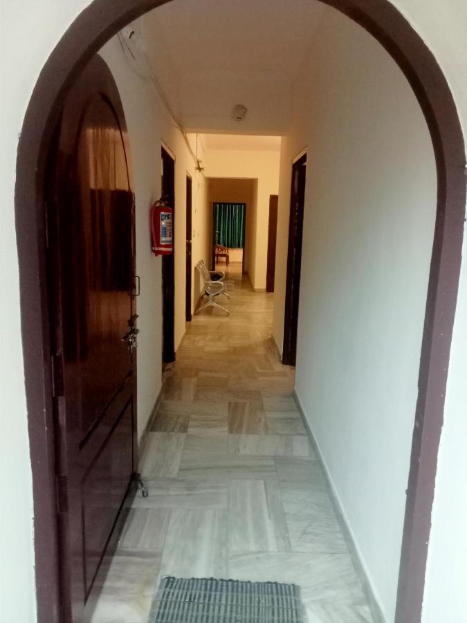 Rooftop Luxury Rooms- Jubliee Hills 3*