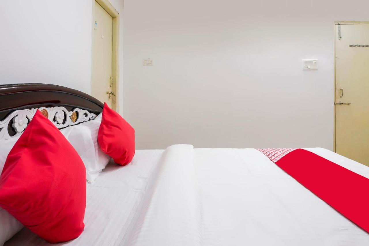 Super Oyo Sa Thirumala Residency Near Himayantnagar Hotel