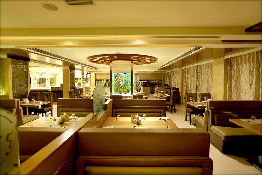 Swagath Grand Suchitra Hotel 2*