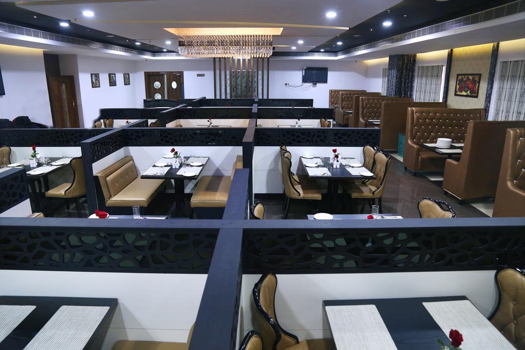 Sitara Grand Ramchandrapuram 2* Hyderabad