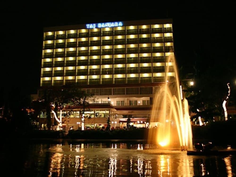 Taj Banjara