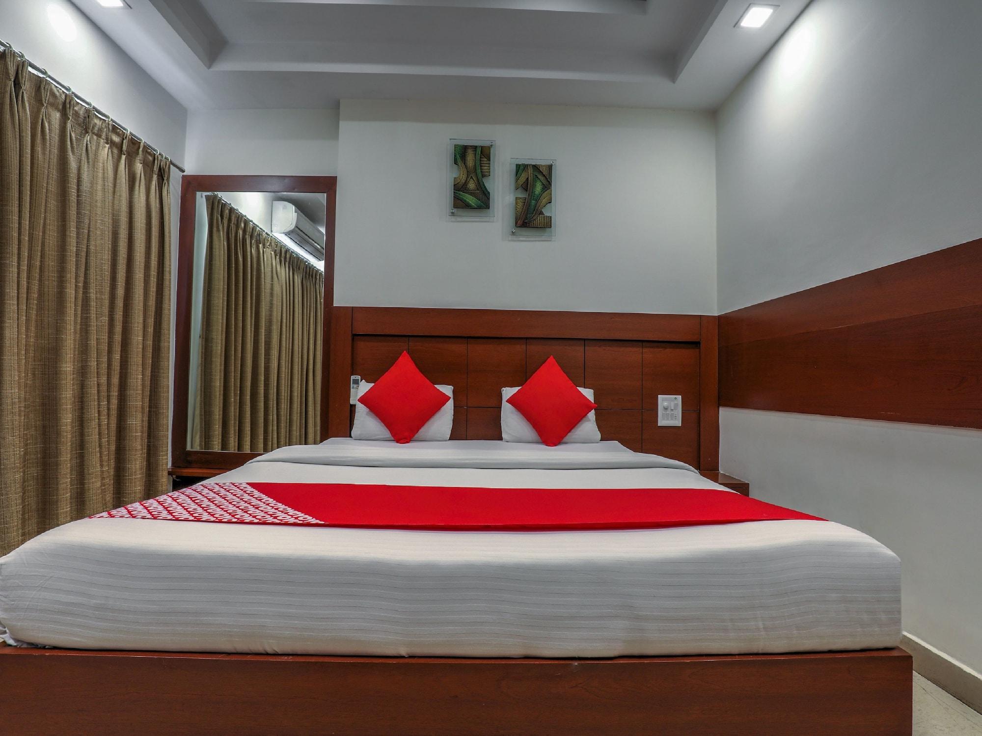 Treebo Trend Jp Plaza Nampally 3*