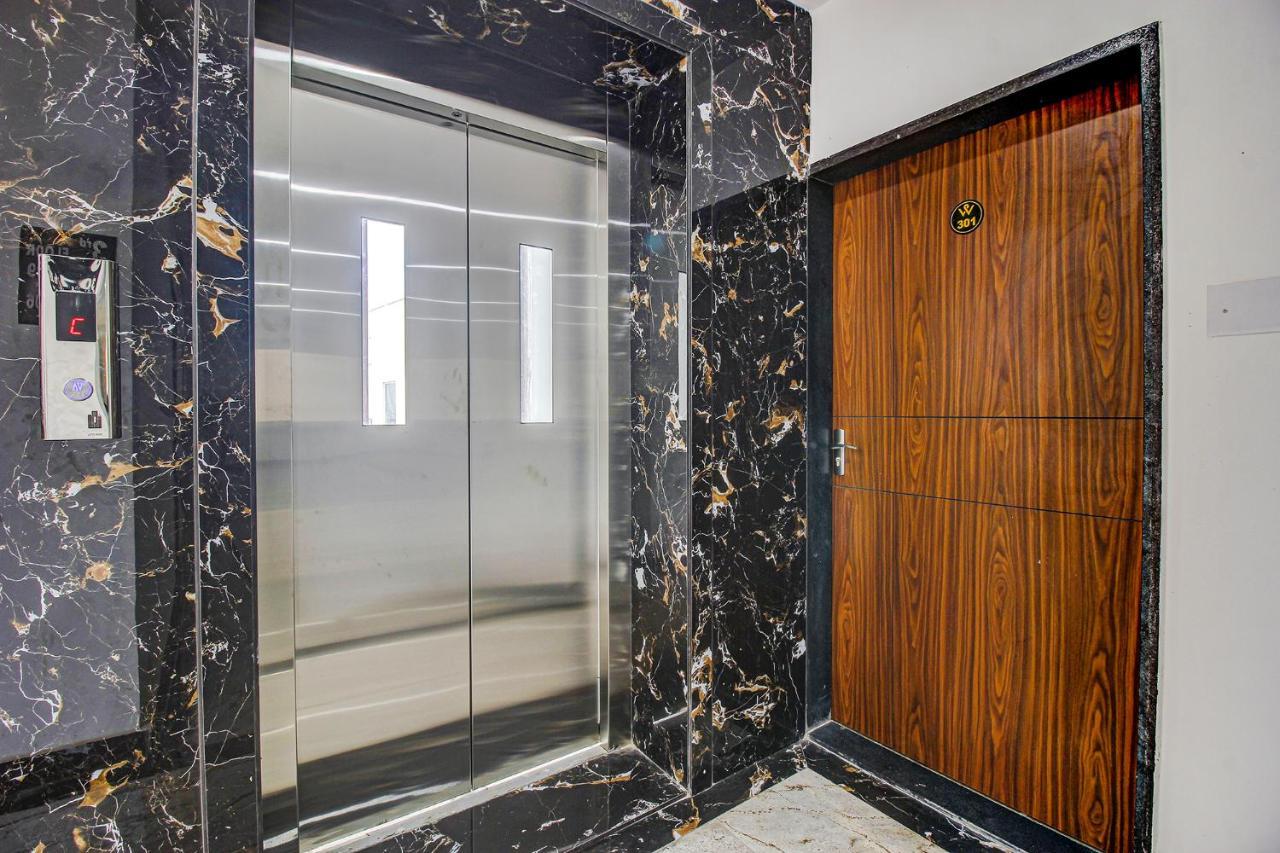 Hotel Fabhotel Dark - Nr Lanco Hills Road Hyderabad