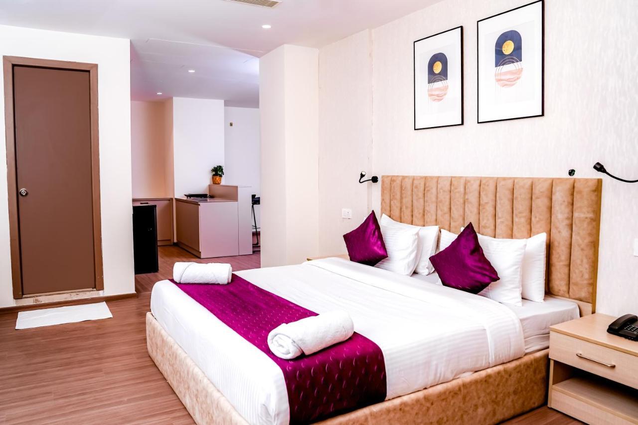 Hotel Casa & Suites, Gachibowli,