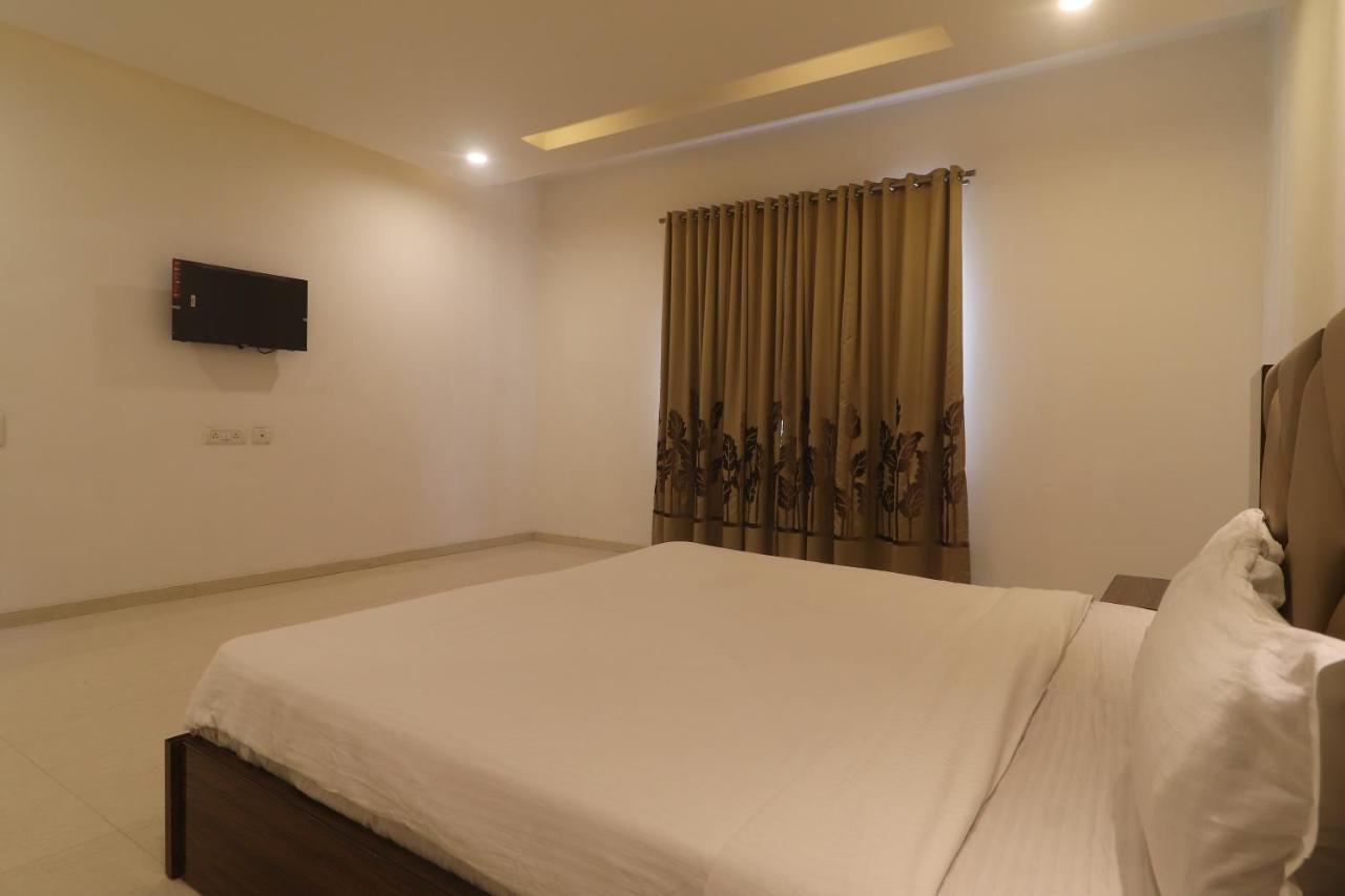 Hotel Ekasila Grand