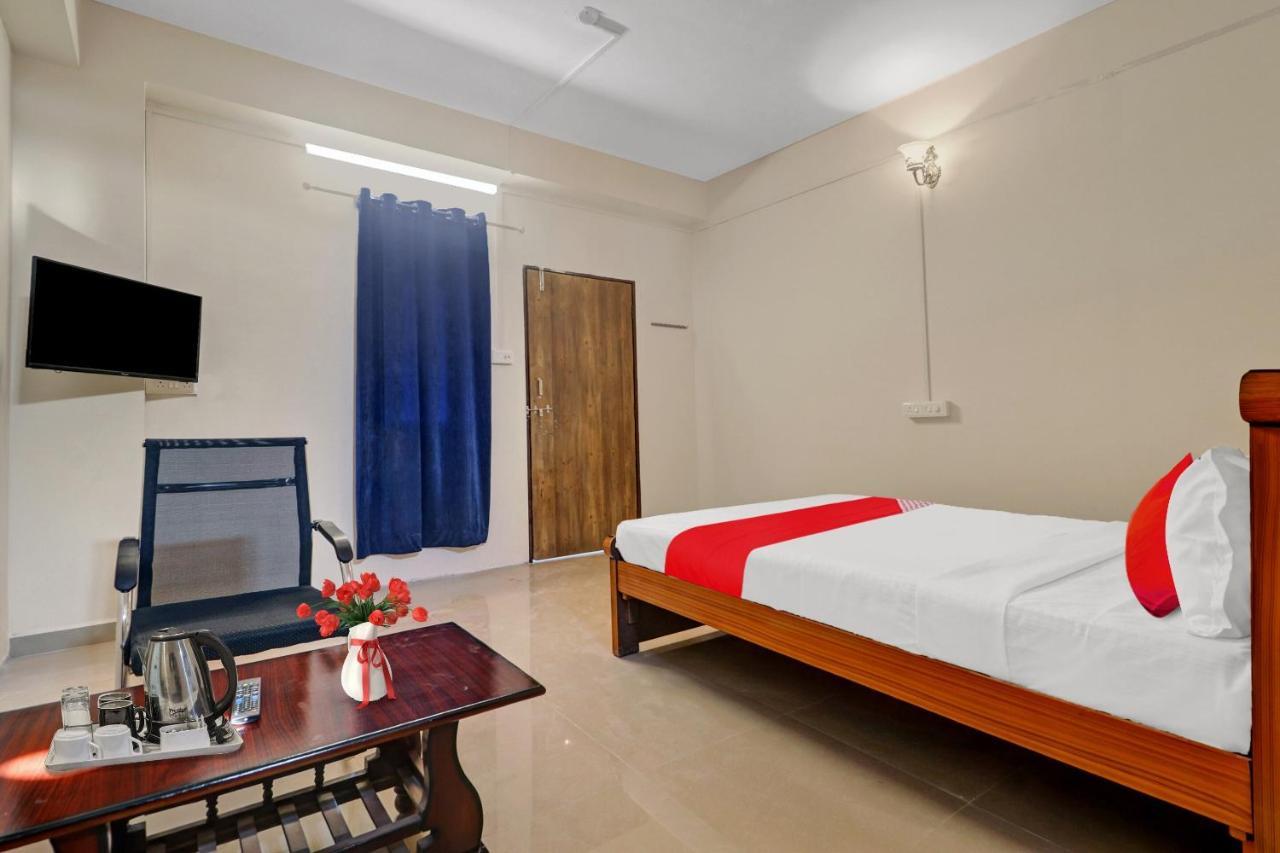 Hotel Pop Sree Shakthi Hyderabad