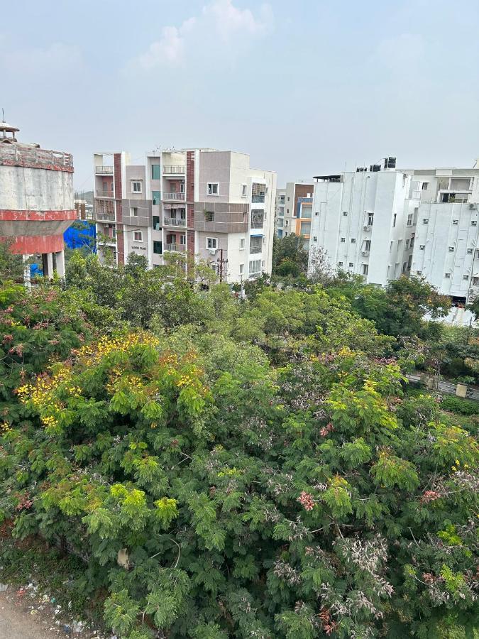 Palladium Luxury Financial District Unit Ii 3* Hyderabad