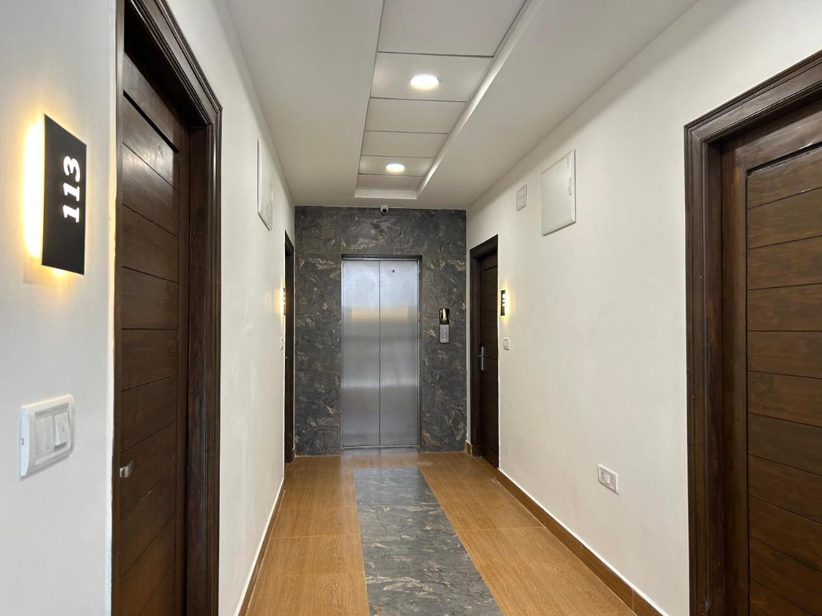 Palladium Luxury Financial District Unit Ii 3* Hyderabad