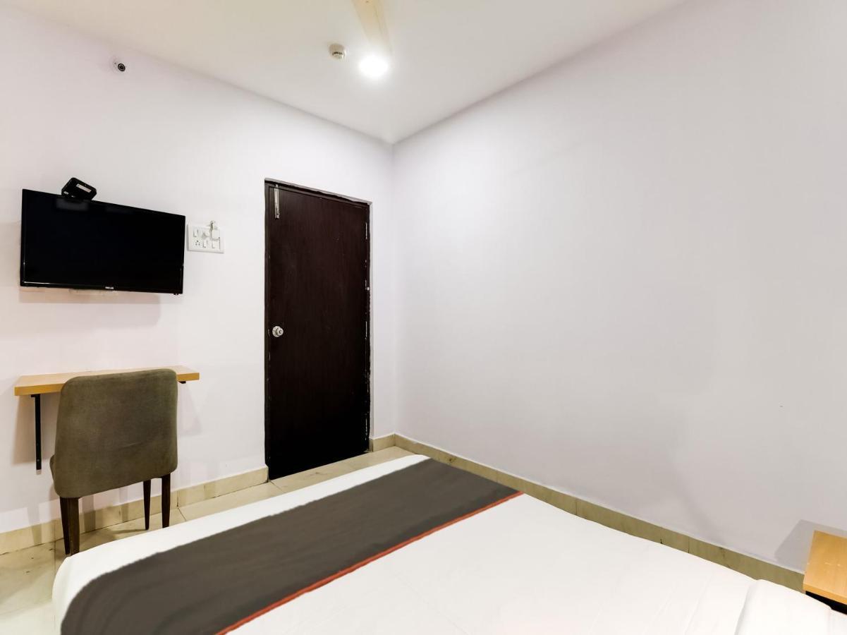 Hotel Collection O Golden Gate Hyderabad