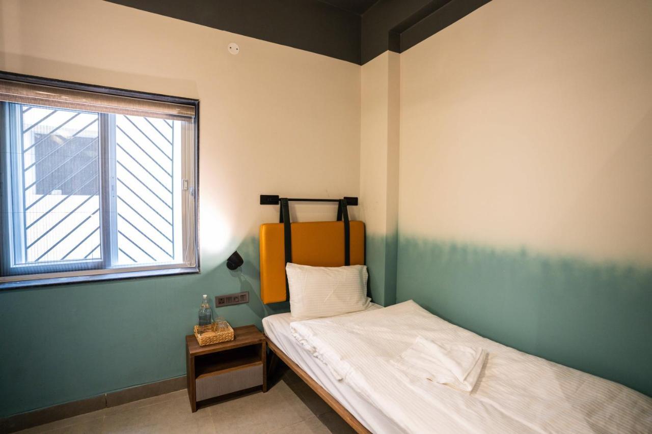 Draper Startup House For Entrepreneurs Hostel