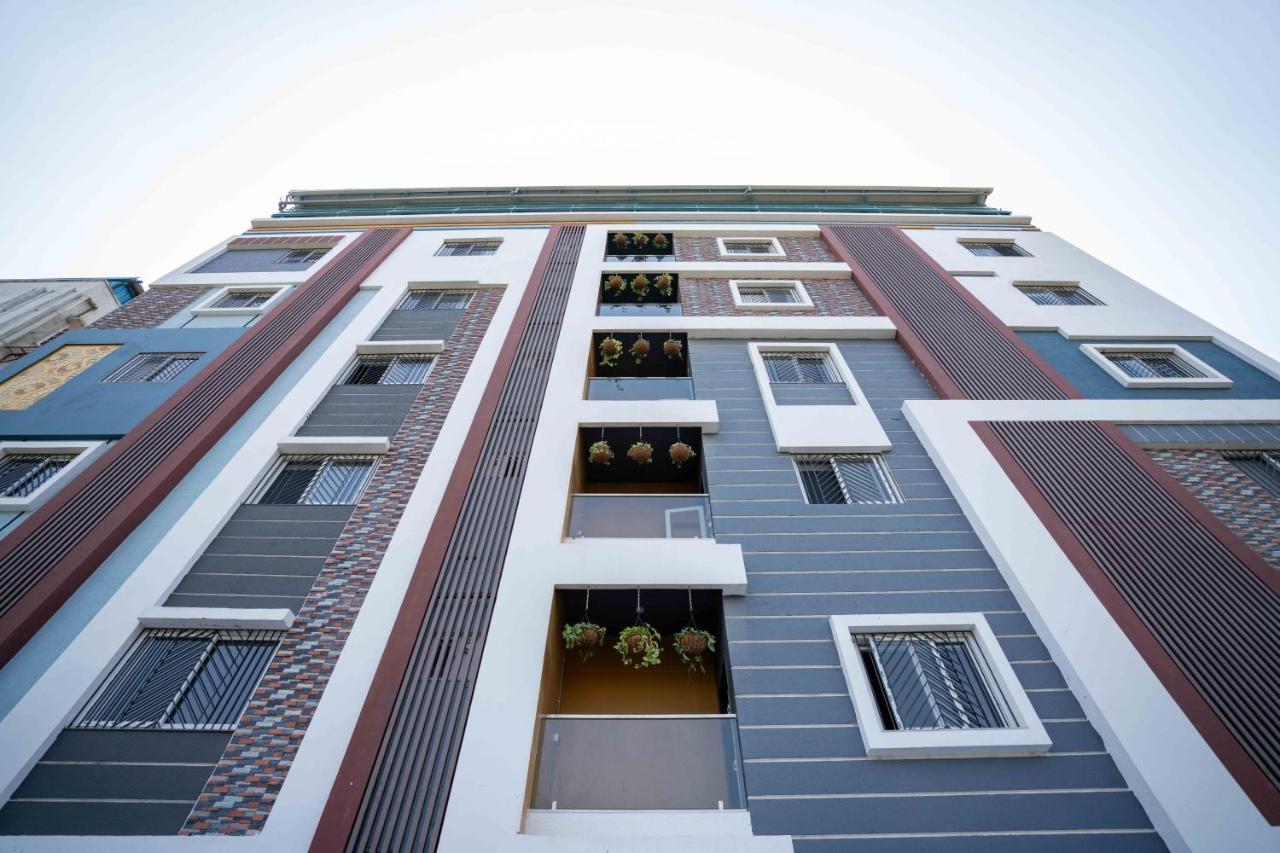 Draper Startup House For Entrepreneurs * Hyderabad