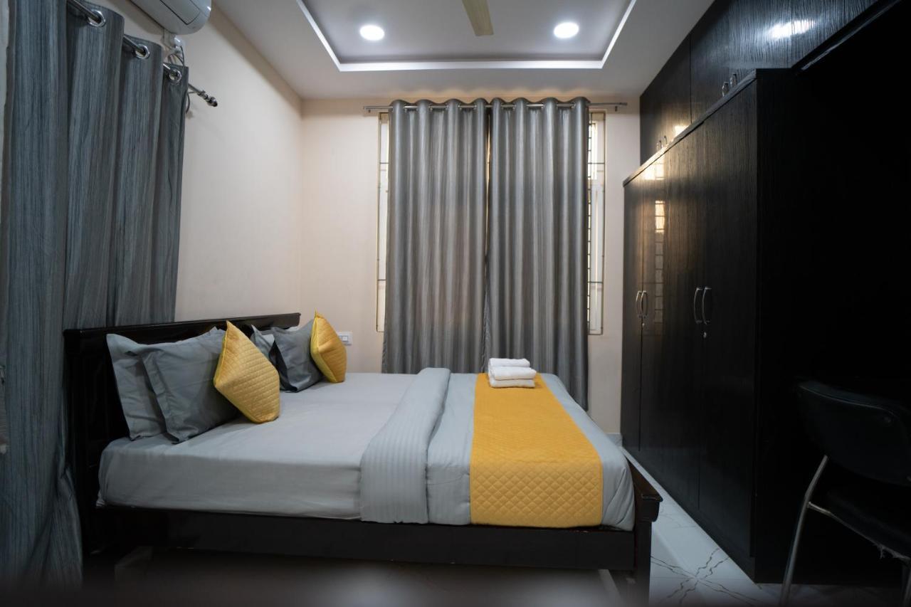 Yellow Bells Gachibowli Hotel Hyderabad