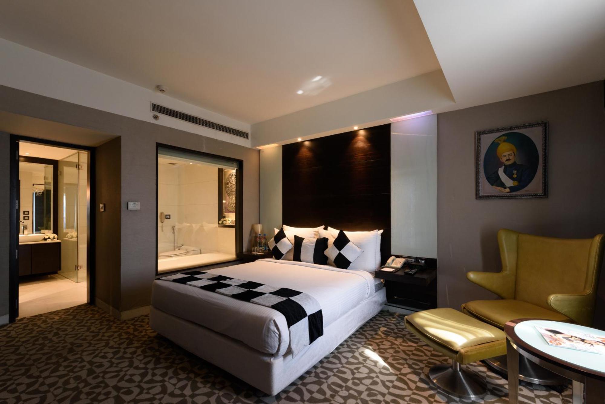 The Golkonda 4*