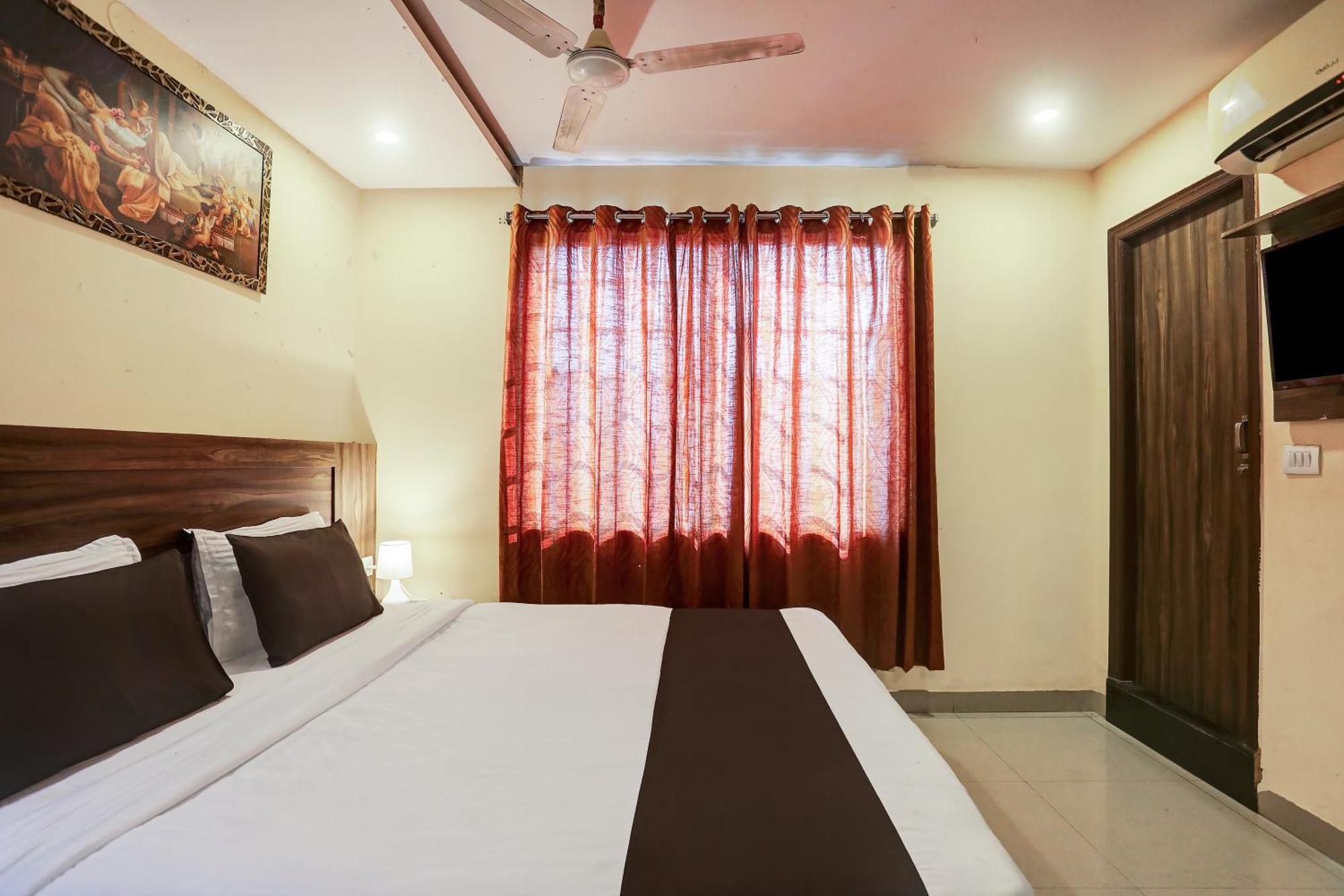 Super O Vaishnavi Hotel 3*